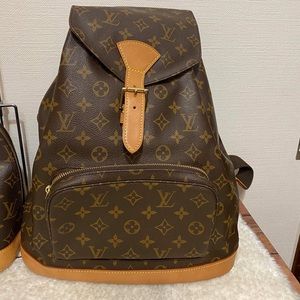 Authentic LV Montsouris GM Vintage